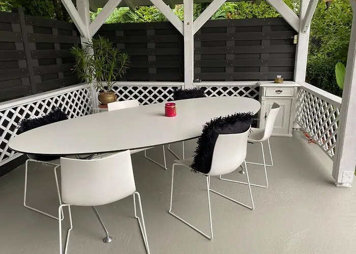 Tavirozsa דירה *