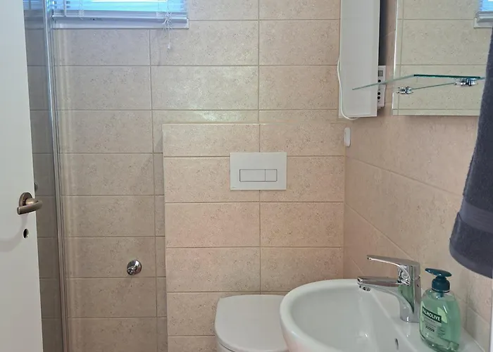 Tavirózsa Apartamento *